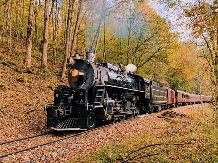 smoky mountain train ride