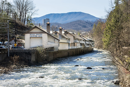 rocky waters motor inn gatlinburg